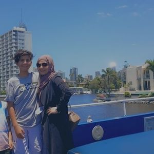 Meet your Posher, Nilofar